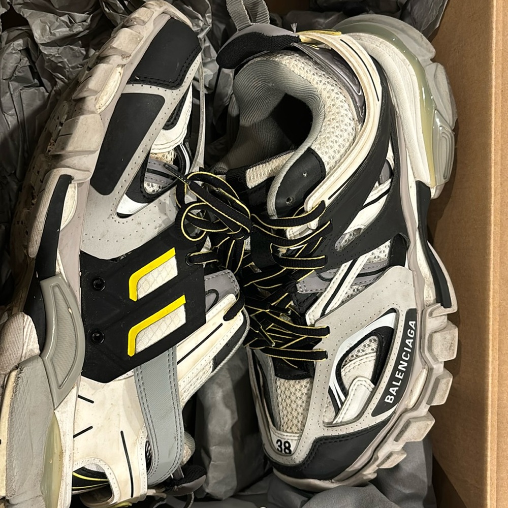 Balenciaga track sneaker
Worn/ used